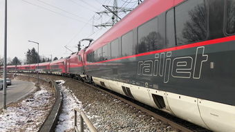 上海如何坐地铁到苏州阳澄湖景区站内