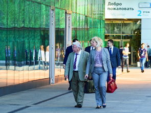 外地人如何成为上海人员